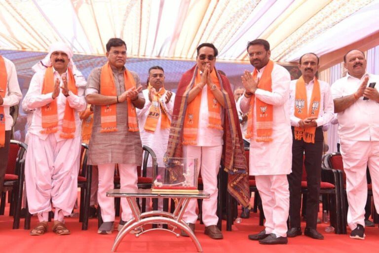 સાંસદ સંપર્ક સદનનું જળ શક્તિ મંત્રીના હસ્તે ઉદ્દઘાટન અને લોકાર્પણ કરવામાં આવ્યુ